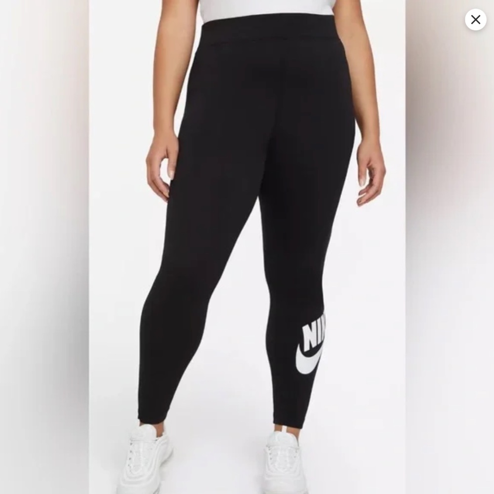 Nike Leggings / Black w/ White Logo / High Waist / Cotton Blend / Women's XL